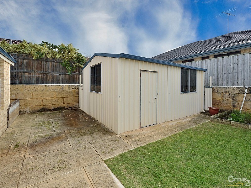 6 Hideaway Cove, Halls Head WA 6210