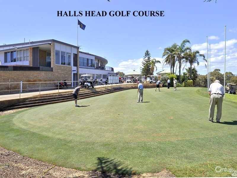 2 La Gavas Court, Halls Head WA 6210