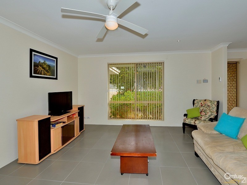 11 Murdoch Drive, Greenfields WA 6210