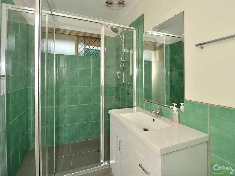 11 Murdoch Drive, Greenfields WA 6210