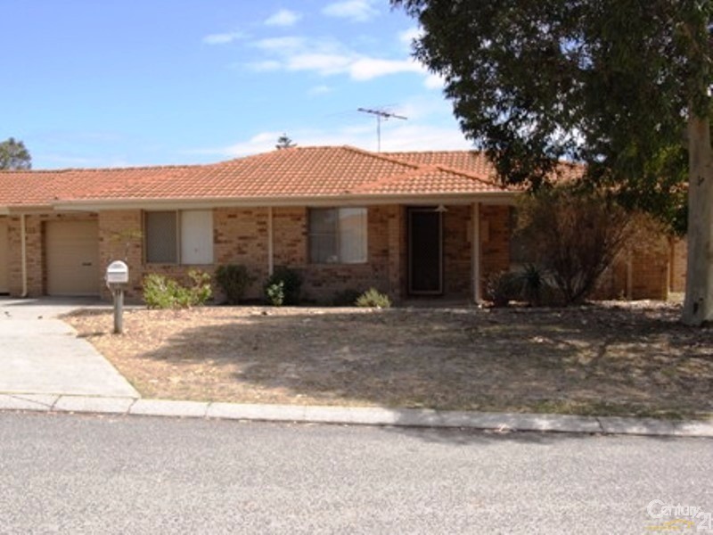 1/17 Balmoral Parade, Halls Head WA 6210