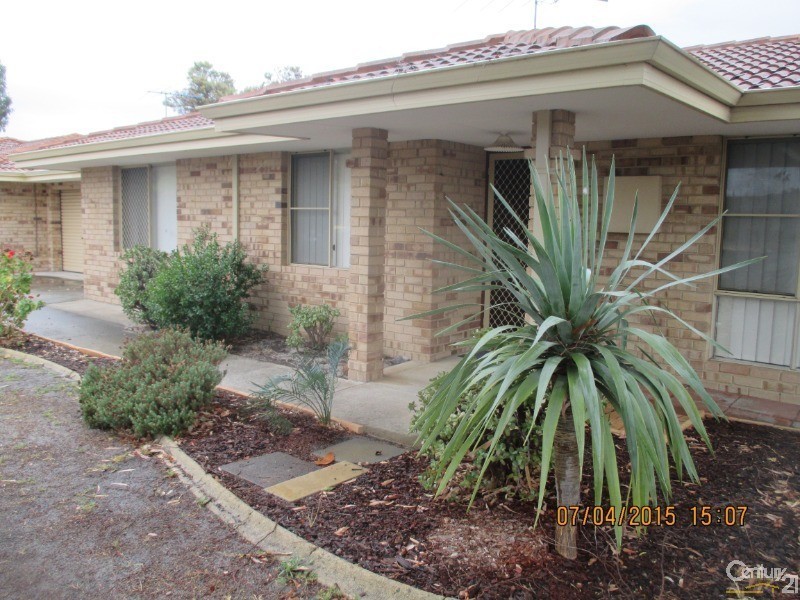 1/17 Balmoral Parade, Halls Head WA 6210