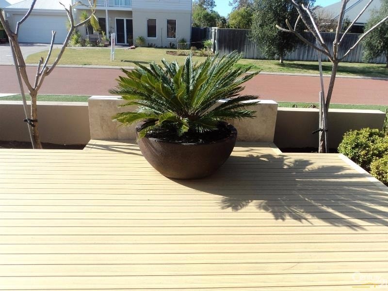 11 Cohen Vista, Lakelands WA 6180