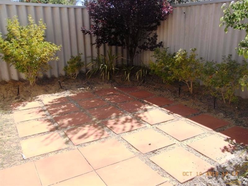 8/2 Bortolo Drive, Greenfields WA 6210