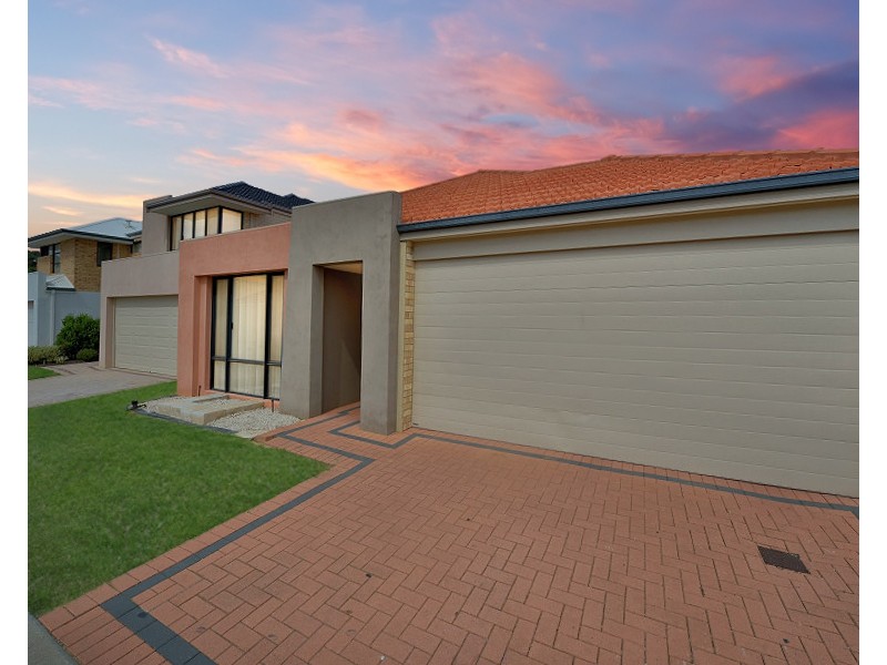 74/27 Meadow Springs Drive, Meadow Springs WA 6210