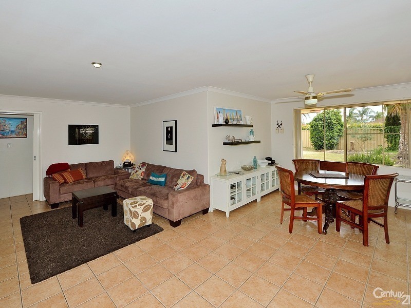 17 Foster Road, Coodanup WA 6210