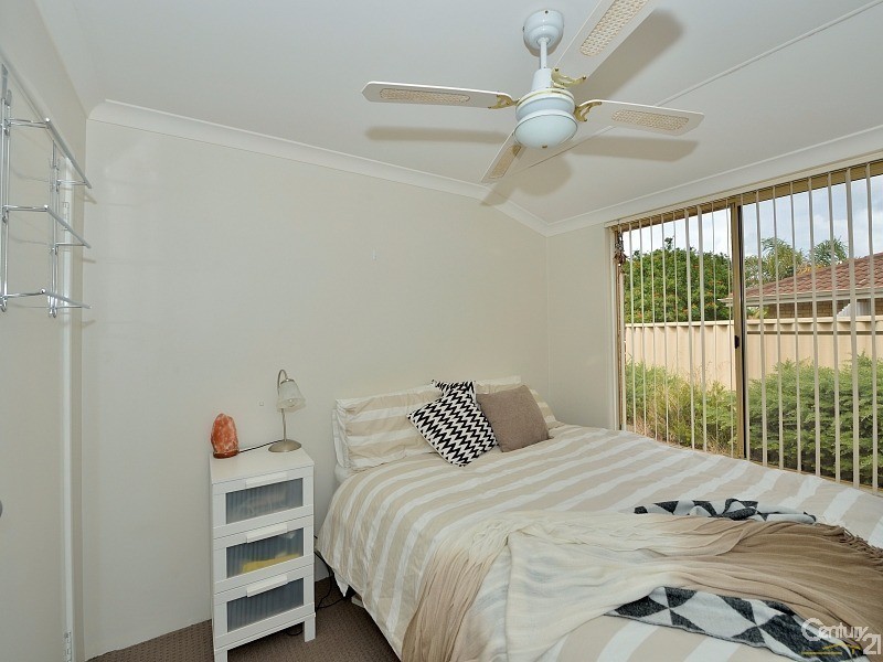 17 Foster Road, Coodanup WA 6210