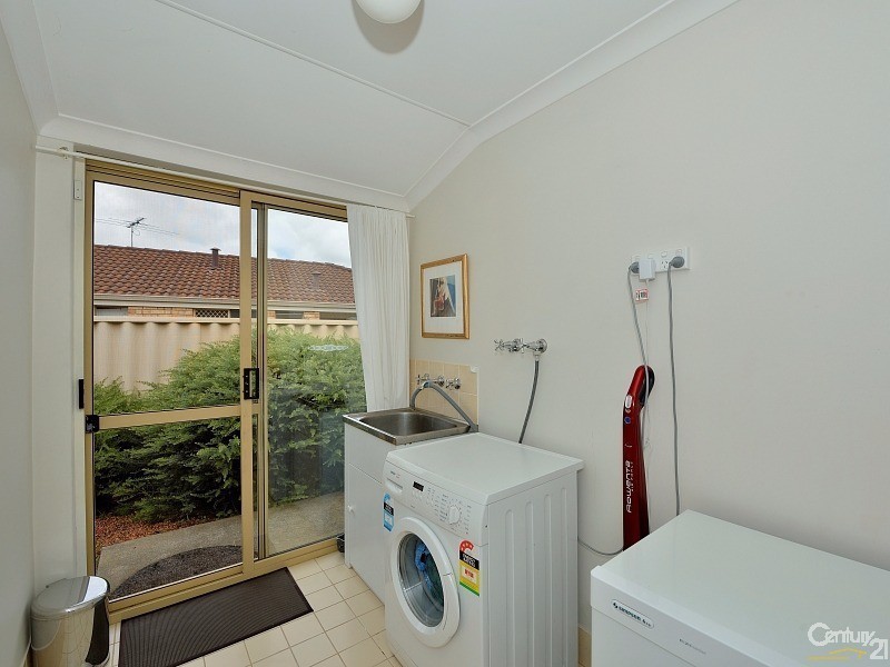 17 Foster Road, Coodanup WA 6210