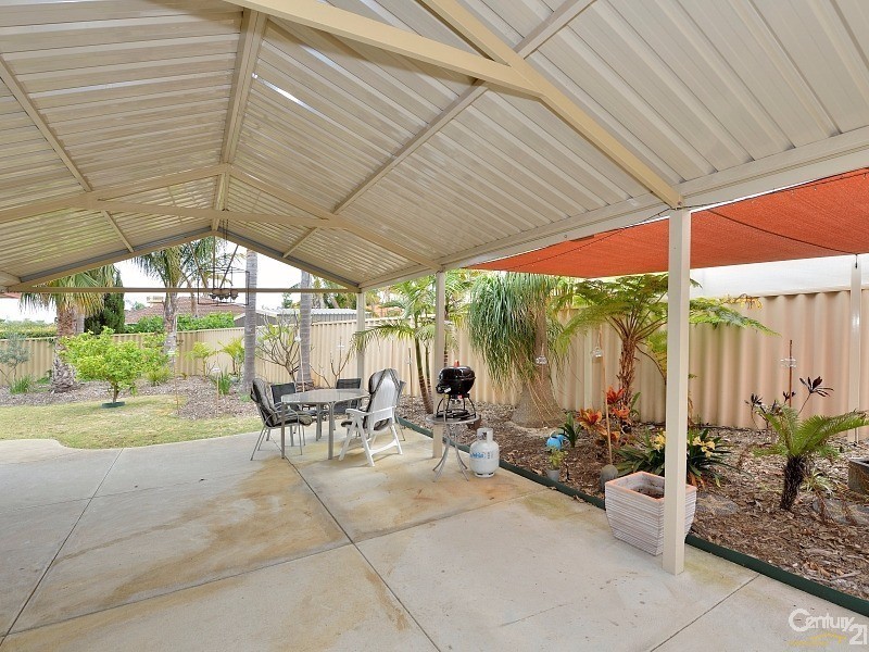 17 Foster Road, Coodanup WA 6210
