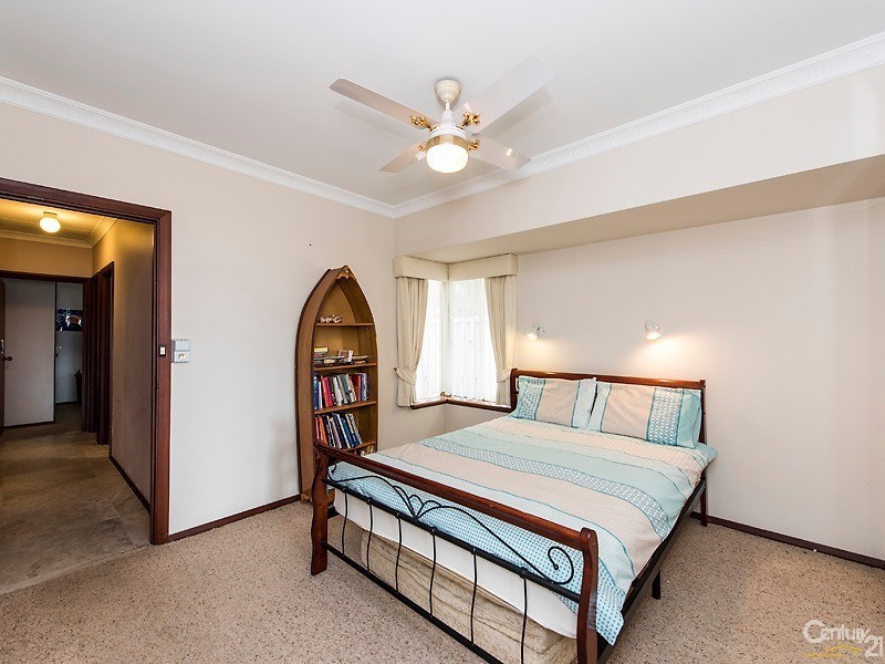 2 Merindah Meander, Falcon WA 6210