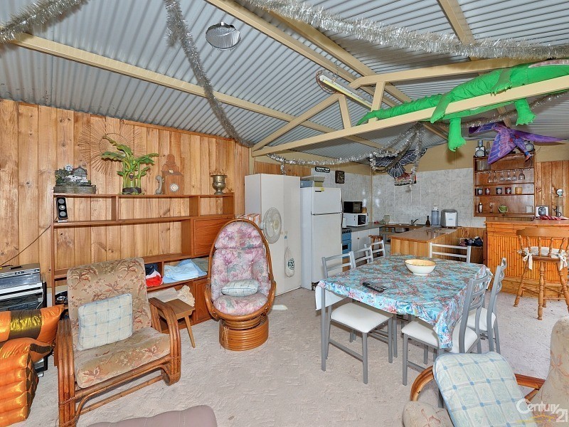 50 Matthie Road, Barragup WA 6209