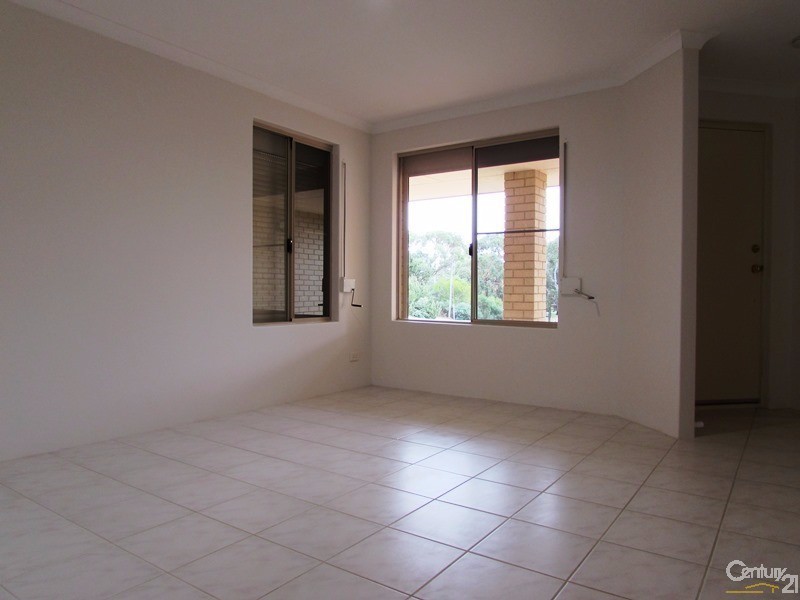 81 Ronsard Drive, San Remo WA 6210