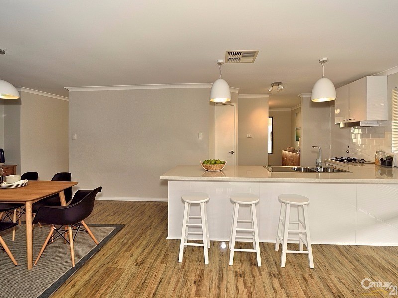 2 Meda Close, Greenfields WA 6210