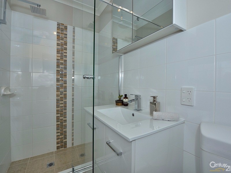 2 Meda Close, Greenfields WA 6210