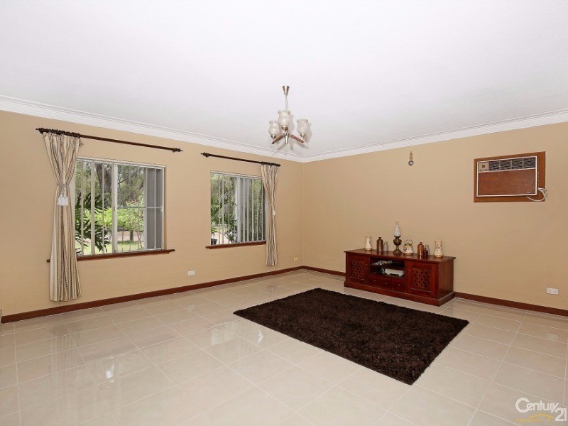 214 Newnham Road, Lake Clifton WA 6215