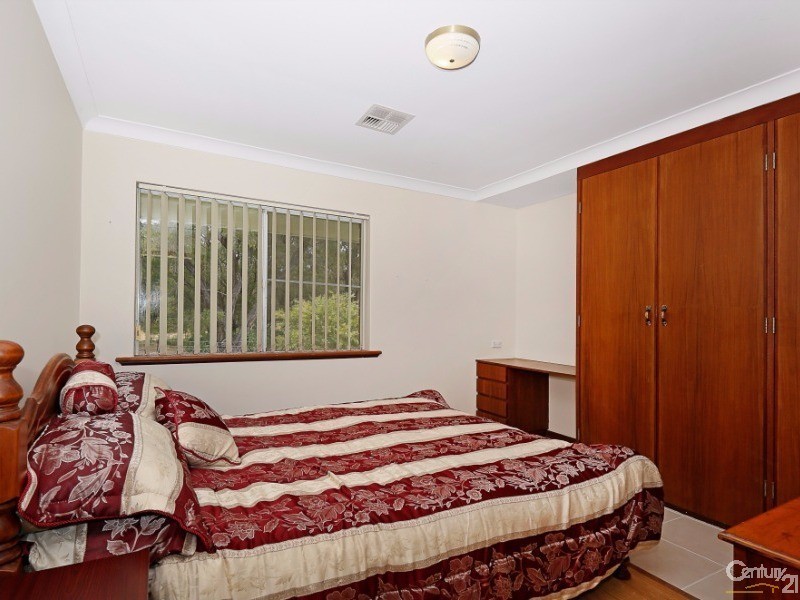 214 Newnham Road, Lake Clifton WA 6215