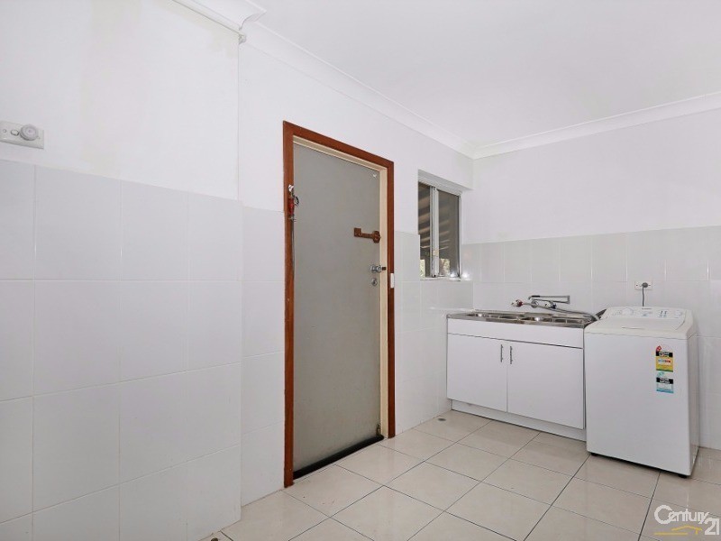 214 Newnham Road, Lake Clifton WA 6215