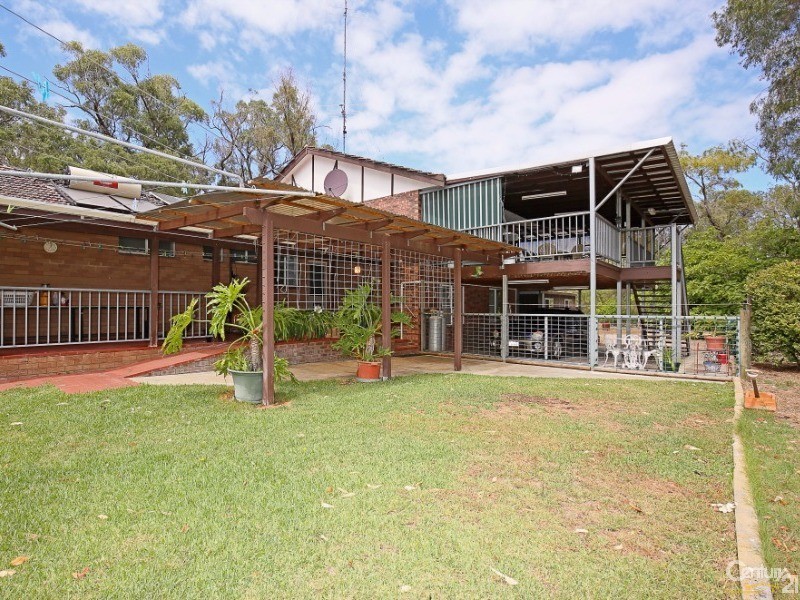 214 Newnham Road, Lake Clifton WA 6215