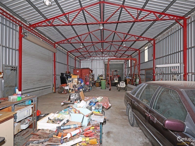 214 Newnham Road, Lake Clifton WA 6215