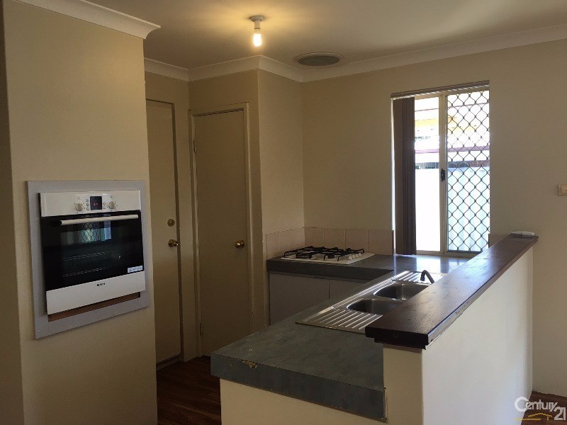 2 Throssell Court, Greenfields WA 6210