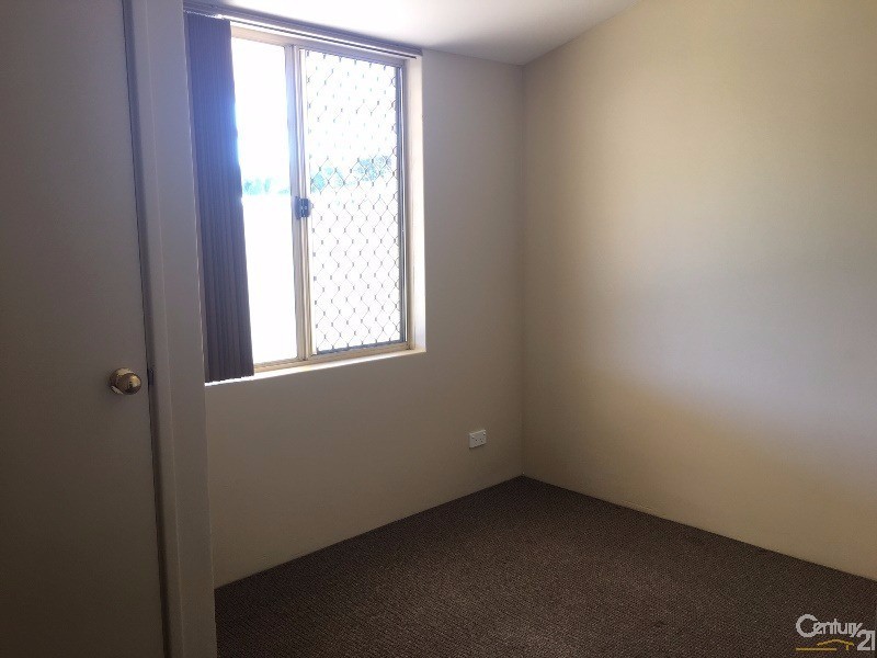 2 Throssell Court, Greenfields WA 6210