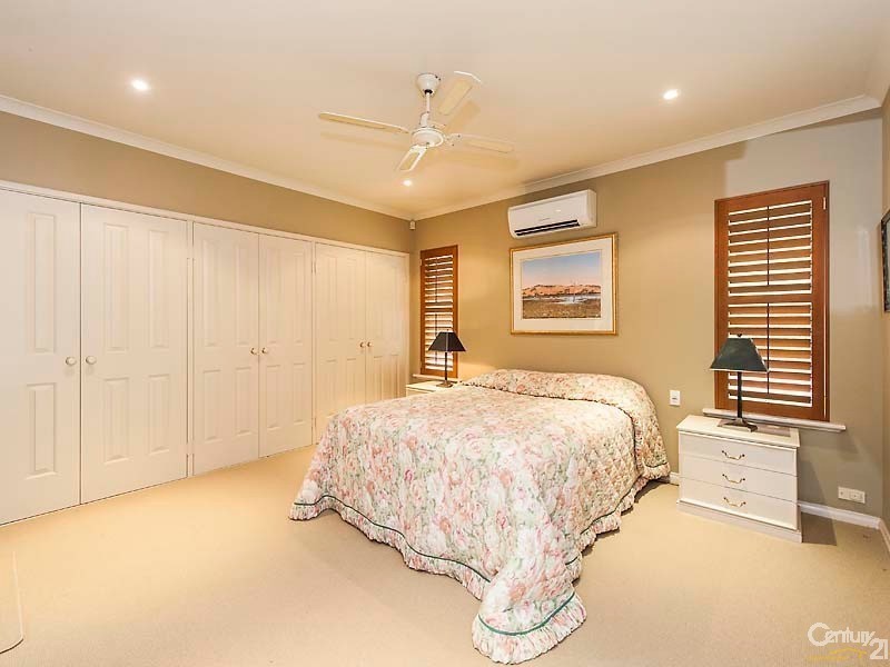 8  Honeytree Place, Falcon WA 6210