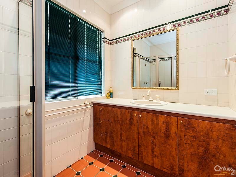 8  Honeytree Place, Falcon WA 6210