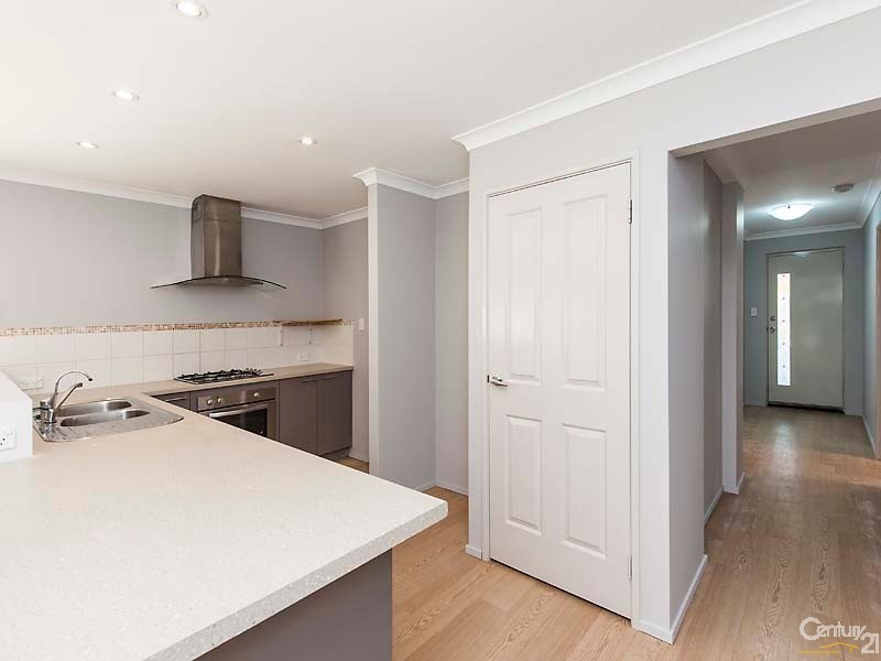 32 Garden Road, Dawesville WA 6211