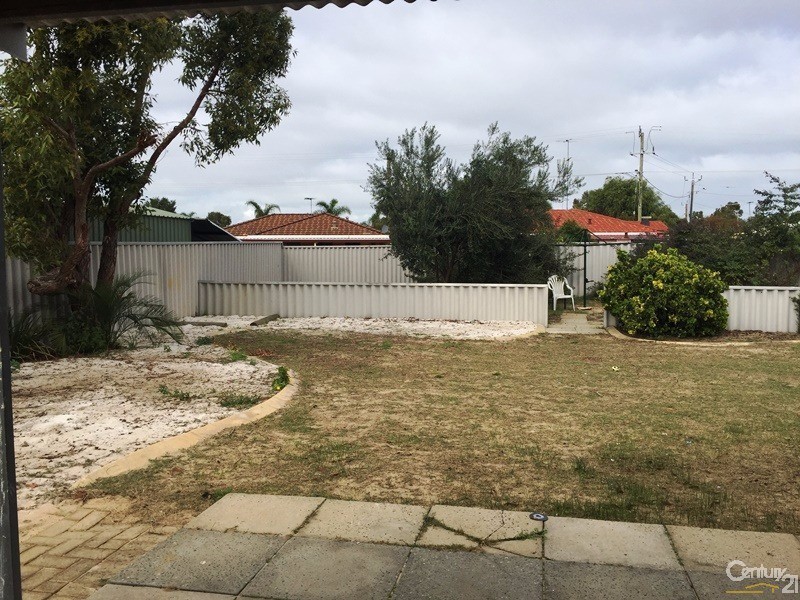 20 Gavarnie Way, Coodanup WA 6210