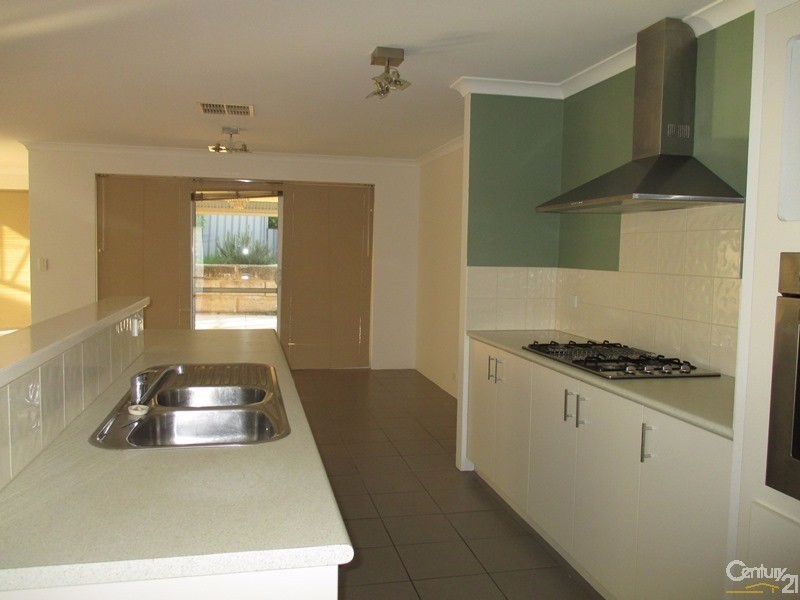 35 Impressions Way, Singleton WA 6175