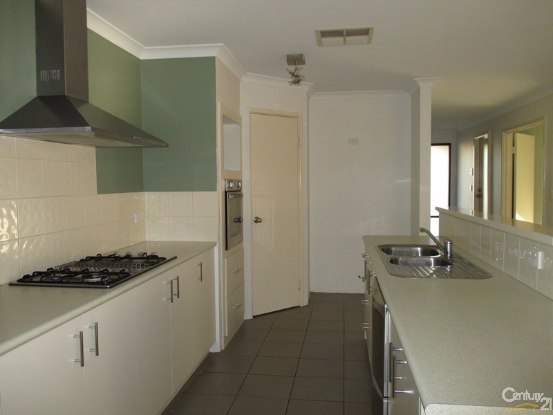 35 Impressions Way, Singleton WA 6175