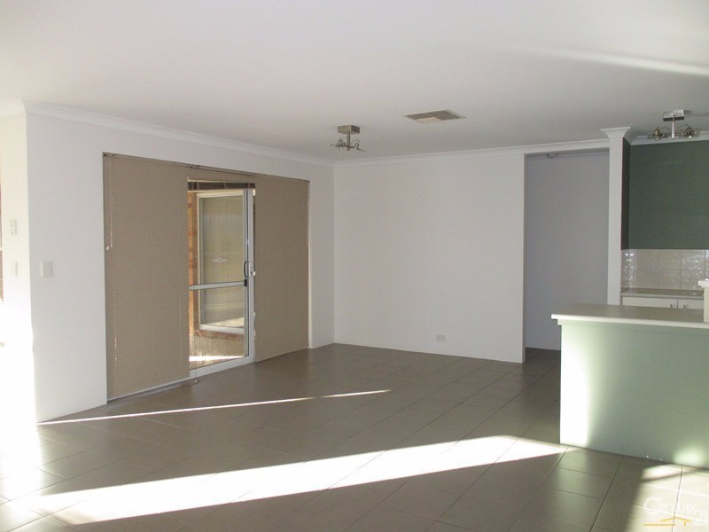 35 Impressions Way, Singleton WA 6175