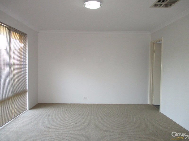 35 Impressions Way, Singleton WA 6175