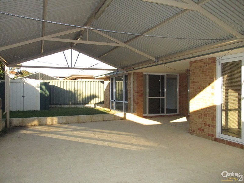 35 Impressions Way, Singleton WA 6175