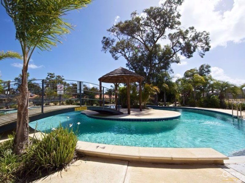 42 Coco Drive, Falcon WA 6210