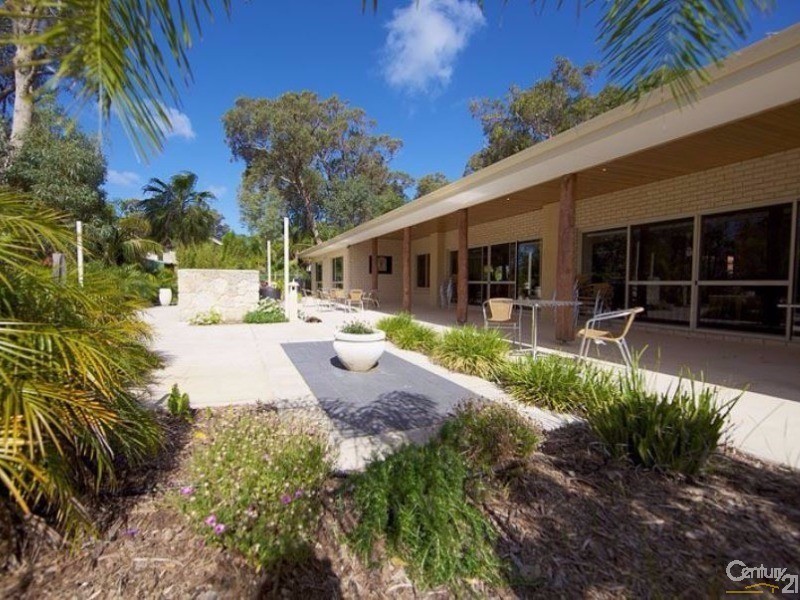 42 Coco Drive, Falcon WA 6210