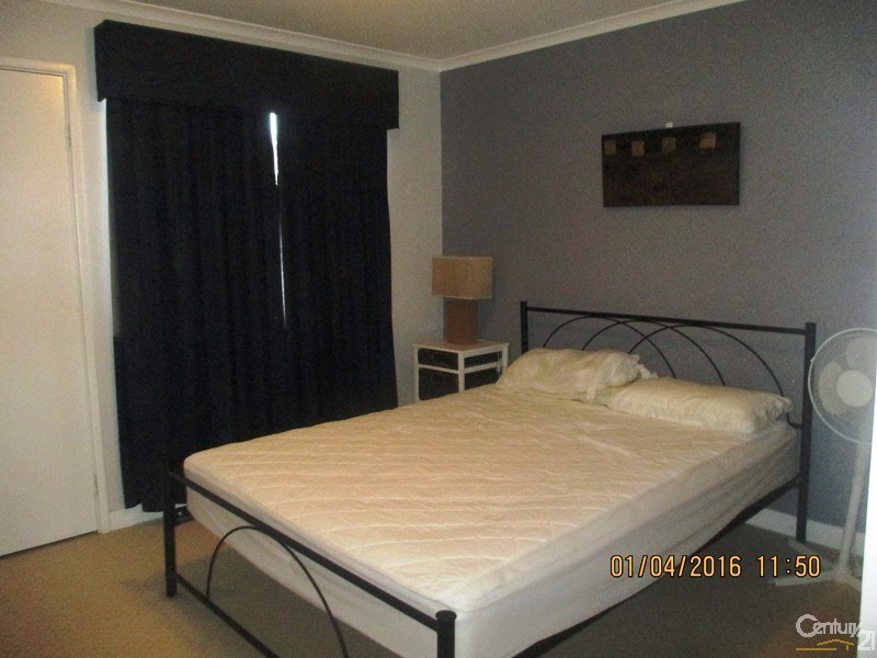 5/206 Mary Street, Halls Head WA 6210