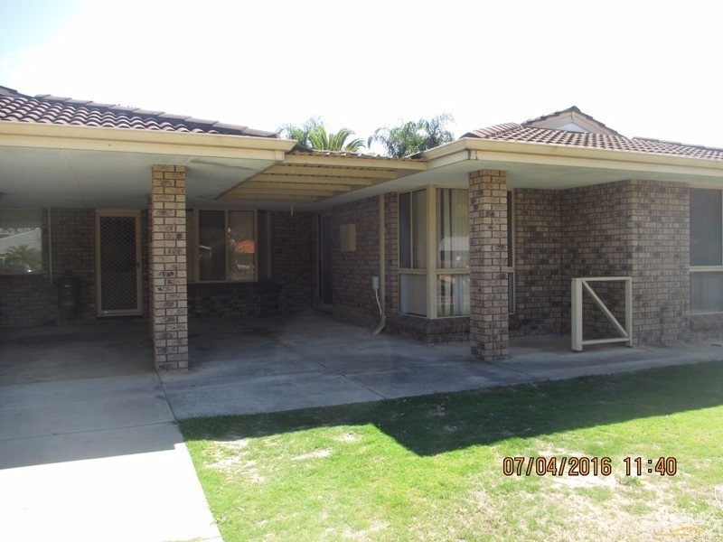 23 Hanson Way, Dudley Park WA 6210