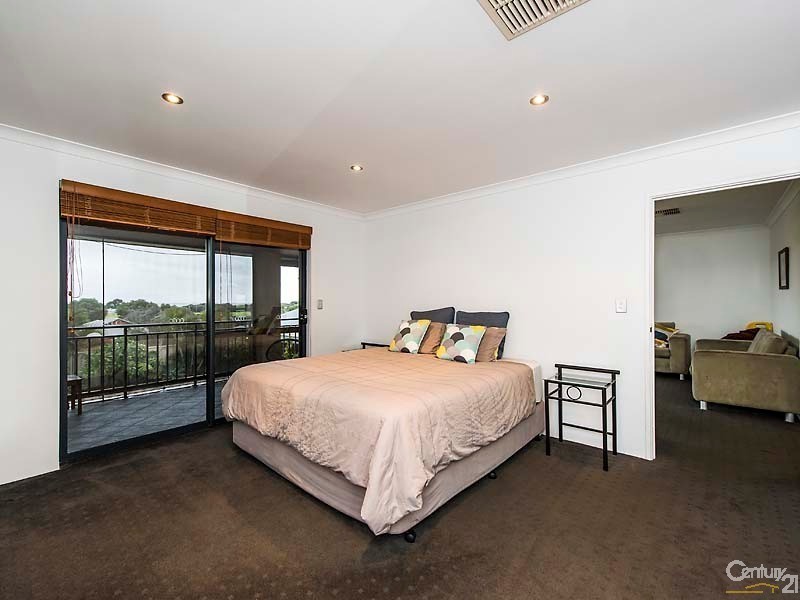 44 Mundaring Crescent, Dawesville WA 6211