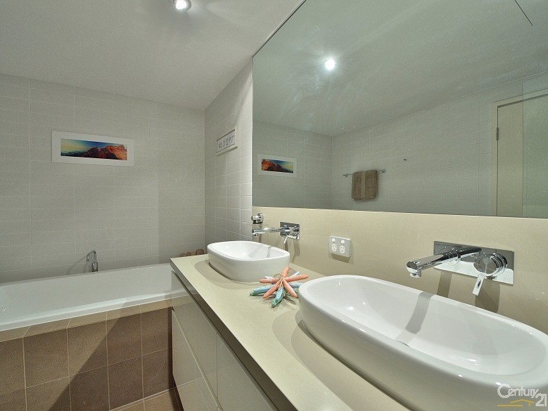 203/5 Marco Polo Drive, Mandurah WA 6210