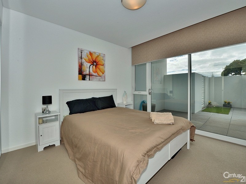 203/5 Marco Polo Drive, Mandurah WA 6210