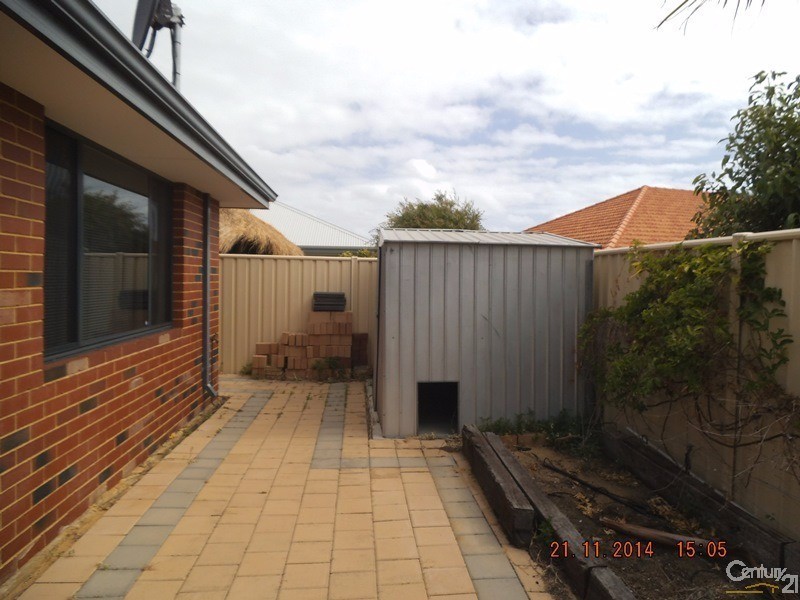 5 Karri Karri Pass, Lakelands WA 6180