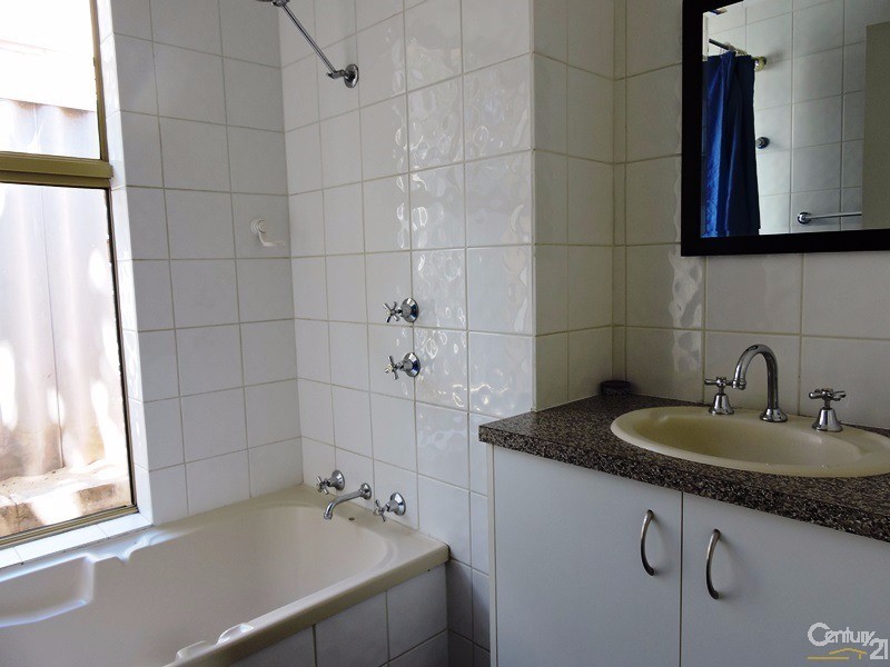 25 Gavarnie Way, Coodanup WA 6210