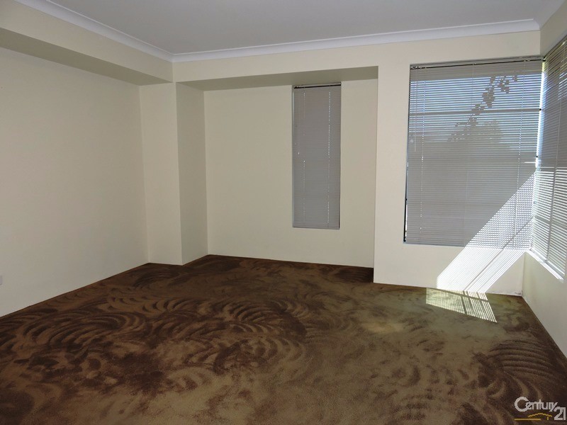 29 Yindana Boulevard, Lakelands WA 6180