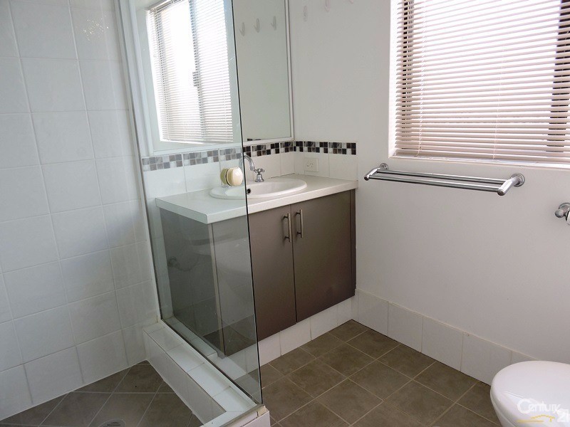 29 Yindana Boulevard, Lakelands WA 6180