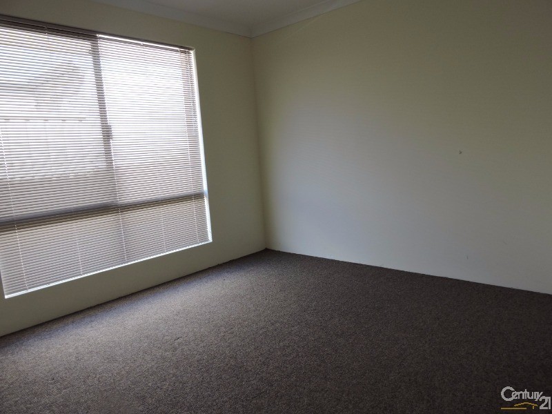 29 Yindana Boulevard, Lakelands WA 6180