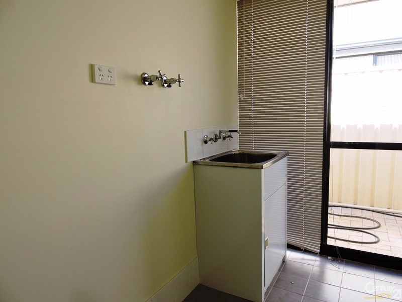 29 Yindana Boulevard, Lakelands WA 6180