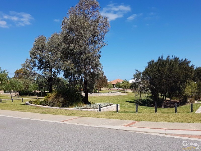 29 Yindana Boulevard, Lakelands WA 6180