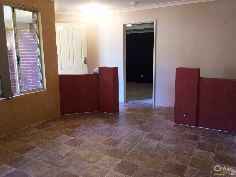 60 Oakmont Avenue, Meadow Springs WA 6210