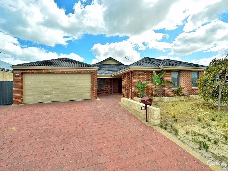 14 Kingfisher Way, Singleton WA 6175